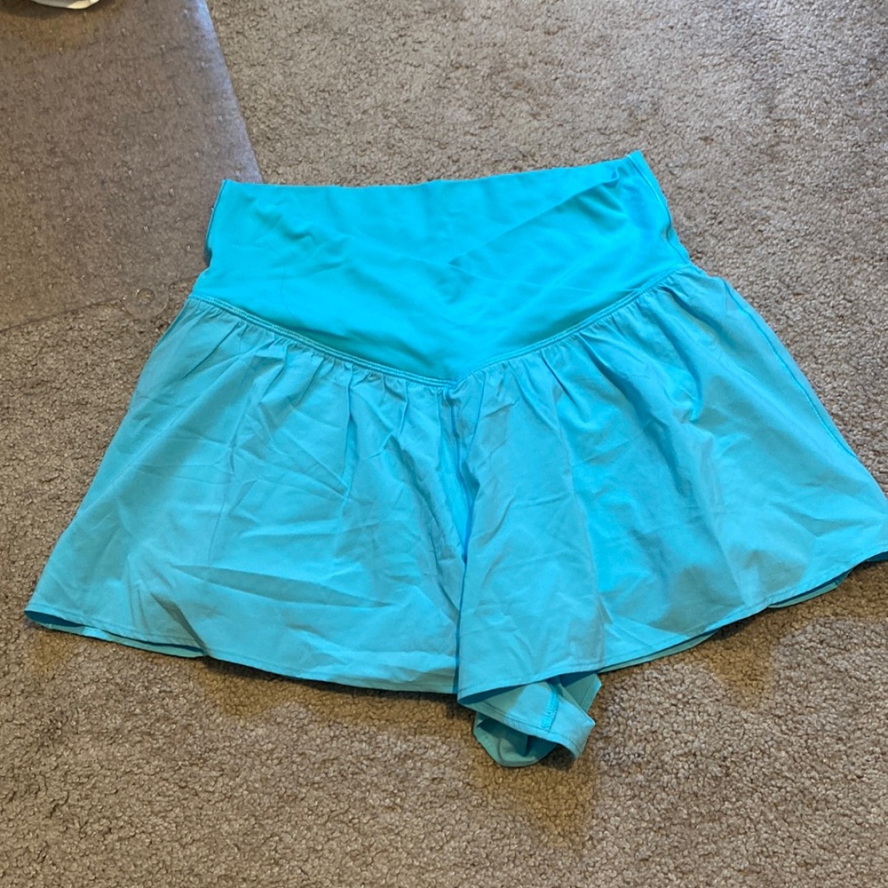 NWOT OFFLINE By Aerie Real Me Crossover Flowy Short